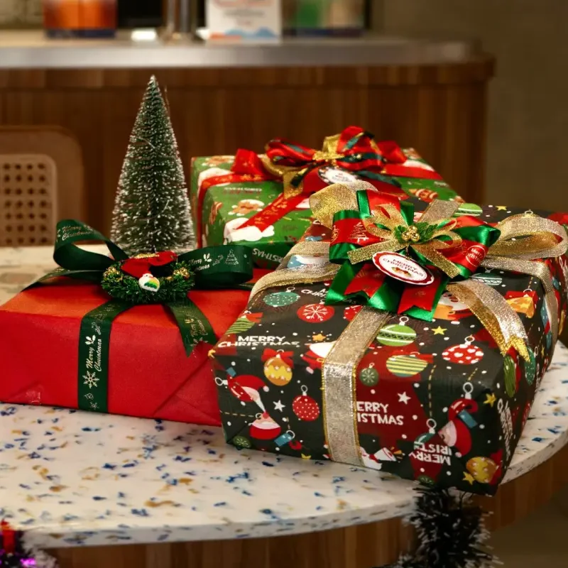 Hampers Natal dan Imlek: Kue Kering Hadiah Penuh Makna