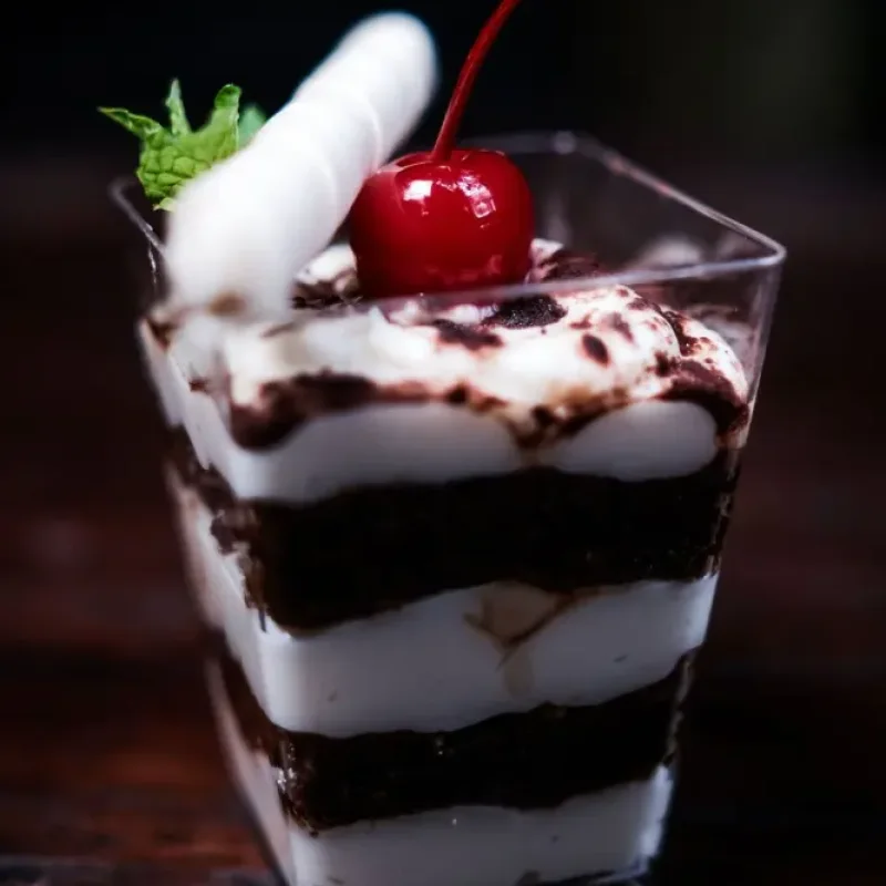Harga Cake Premium Homemade Jogja: Perbandingan vs Bakery