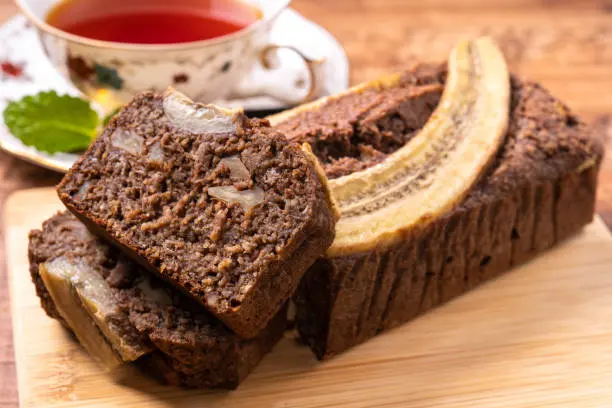 Banana Cake Homemade Jogja: Varian Lembut Favorit Coklat dan Original